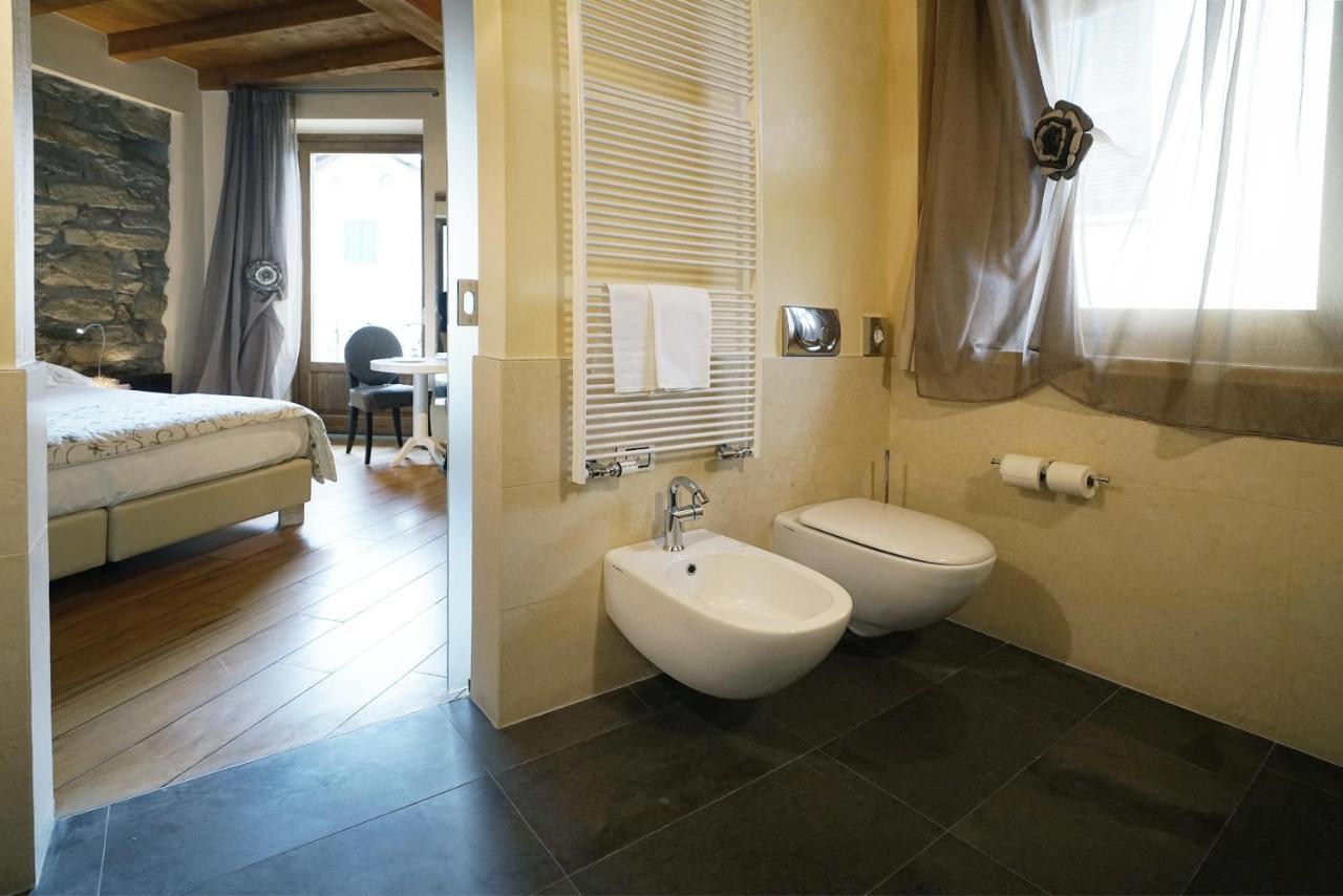Il Portico - 1711 Luxury Guest House Arlate Kültér fotó
